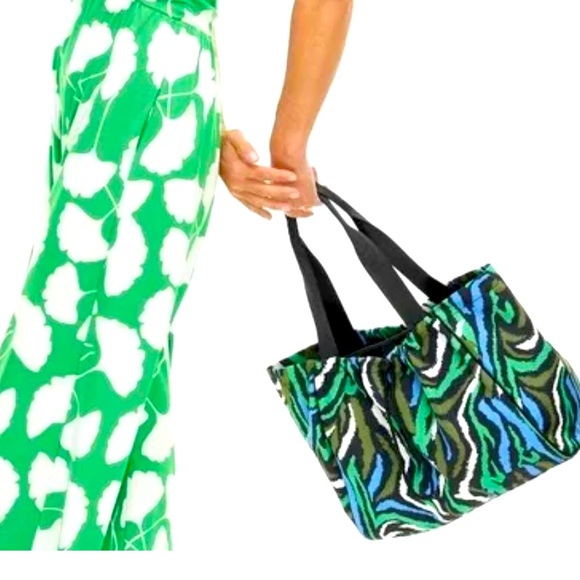 Diane Von Furstenberg Handbags - NEW Diane Von Furstenberg DVF x Target Disco Zebra Tote Shoulder Bag
